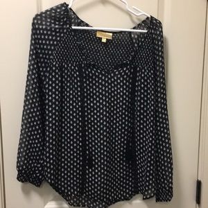 Black and cream flowy tunic